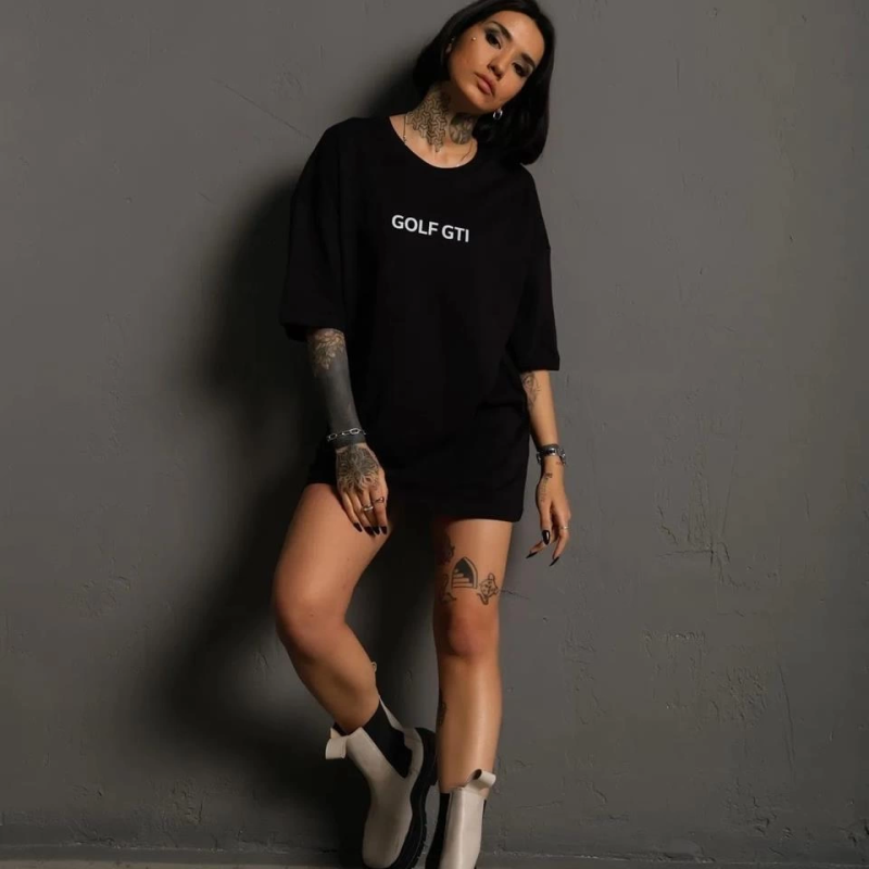 Oversize Baskılı Tişört – Golf GTI Retro Araba Desenli,  Siyah -