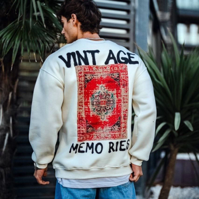 Oversize Bisiklet Yaka Üç İplik Baskılı SweatShirt - Beyaz -