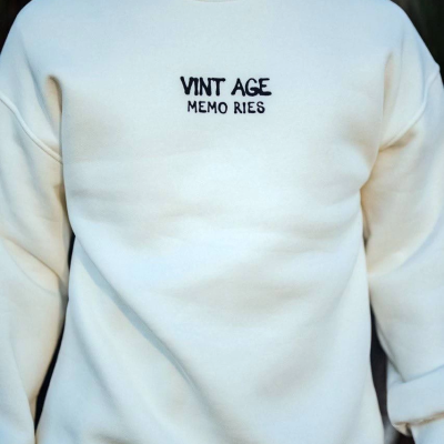 Oversize Bisiklet Yaka Üç İplik Baskılı SweatShirt - Beyaz -