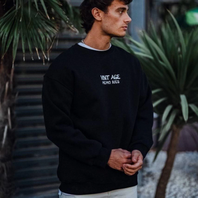 Oversize Bisiklet Yaka Üç İplik Baskılı SweatShirt - Siyah -