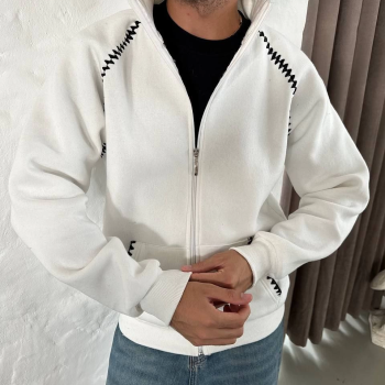 Oversize Dik Yaka Fermuarlı Sweatshirt - Zincir Nakışli Kanguru Cepli - Beyaz -