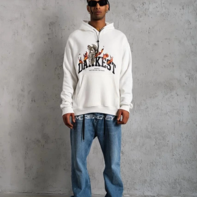 Oversize Kapüşonlu Sweatshirt – Beyaz Renk Üç İplik İçi Pamuklu Kanguru Cepli Baskılı Hoodie Rahat Kalıp Kışlık Günlük Kombinlere Uygun - Beyaz -