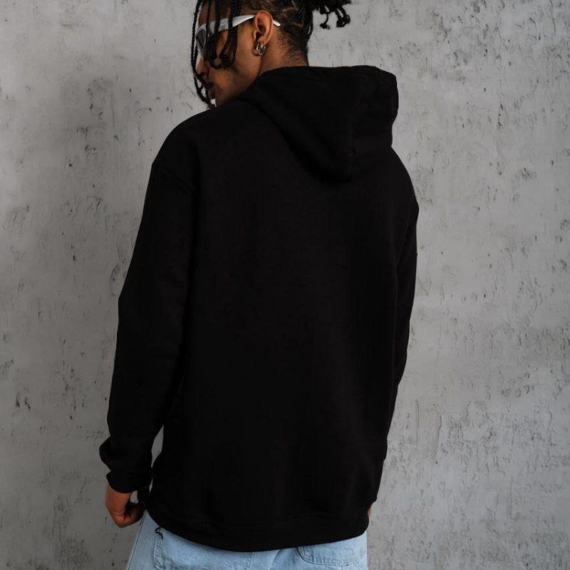 Oversize Kapüşonlu Sweatshirt – Siyah Renk Üç İplik İçi Pamuklu Kanguru Cepli Baskılı Hoodie Rahat Kalıp Kışlık Günlük Kombinlere Uygun - Siyah -