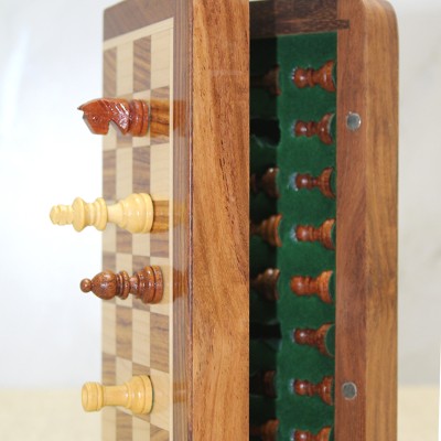 Özel Vernikli Mıknatıs Taşlı Ahşap Katlanabilir Kutulu Satranç Oyunu 30 Cm