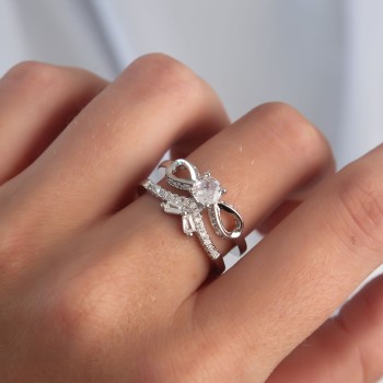 Pirinç Ayarlamalı Gümüş Renk Zirkon Taşlı 2li Görünüm Fiyonk Yüzük