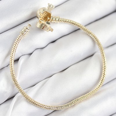 Pirinç Charm Zirkon Taşlı Taç Model Gold Renk Kadın Bileklik