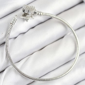 Pirinç Charm Zirkon Taşlı Yıldız Model Gümüş Renk Kadın Bileklik