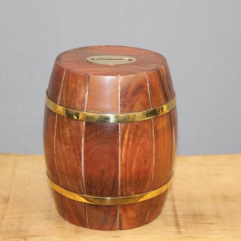 Pirinç Detaylı Fıçı Kumbara Model 2