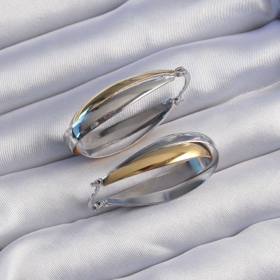 Pirinç Gold Gümüş Renkli Uzun Kıvrımlı Küpe