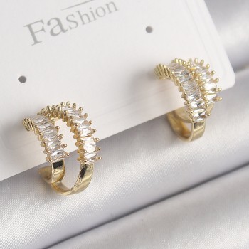 Pirinç Gold Renk 2'Li Zirkon Taşlı Halka Model Kadın Küpe