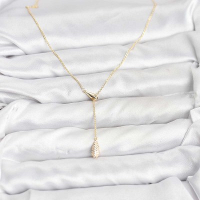 Pirinç Gold Renk Asansörlü Damla Model Kadın Kolye