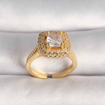 Pirinç Gold Renk Ayarlanabilir Baget Zirkon Taş Model Kadın Yüzük