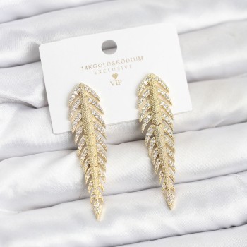 Pirinç Gold Renk Balık Sırtı Model Zirkon Taşlı Kadın Küpe