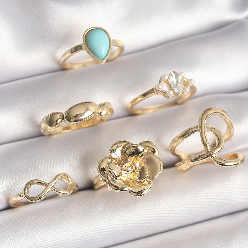 Pirinç Gold Renk Çiçek Model Model Sonsuzluk Zirkon Taş Detaylı 6'Lı Kadın Yüzük Seti