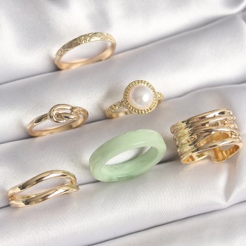 Pirinç Gold Renk Düğüm Model İncili İşlemeli Plaka 6'Lı Kadın Yüzük Seti