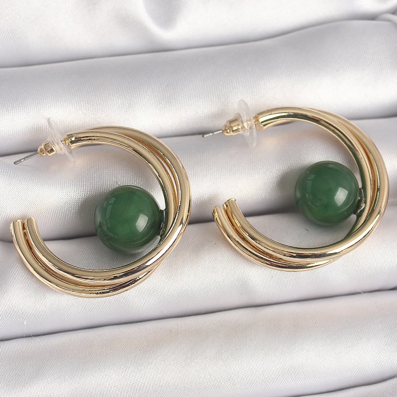 Pirinç Gold Renk Halka Model Yeşil Boncuk Detay Kadın Küpe