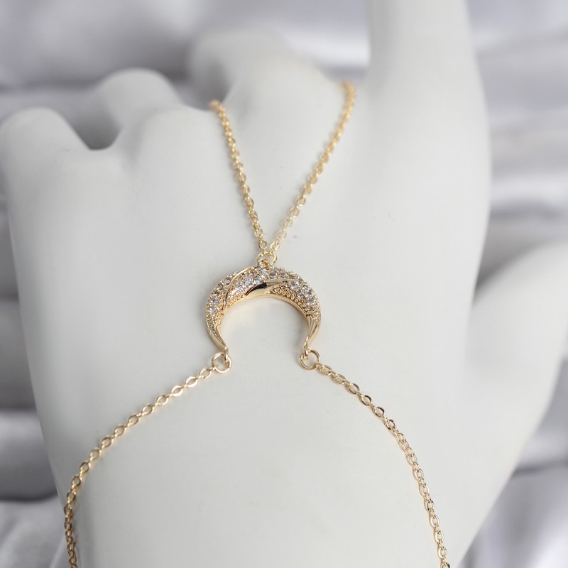 Pirinç Gold Renk Hilal Model Zirkon Taşlı Kadın Şahmeran