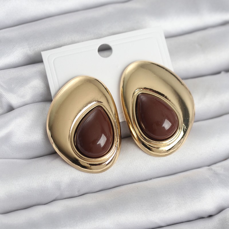 Pirinç Gold Renk Kahverengi Taşlı Damla Model Vintage Kadın Küpe