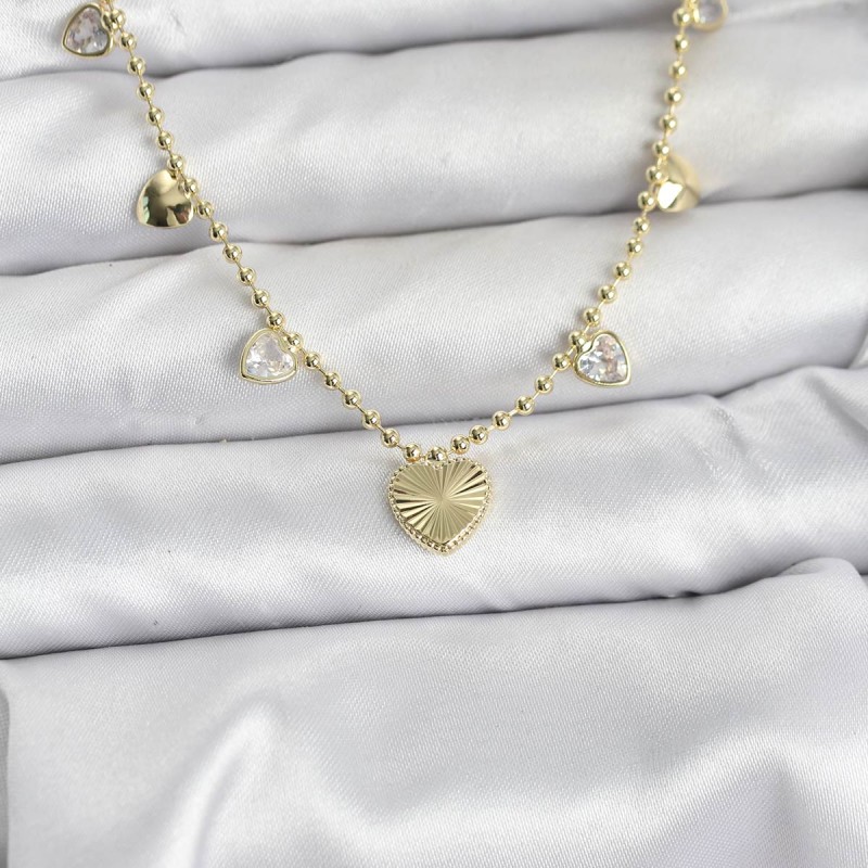 Pirinç Gold Renk Kalp Model Kadın Kolye