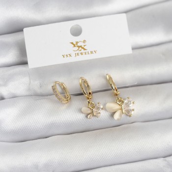 Pirinç Gold Renk Kelebek Model 3'lü Kadın Küpe