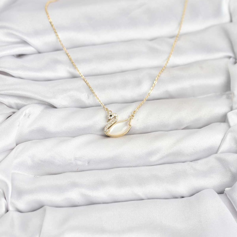 Pirinç Gold Renk Kuğu Model Kadın Kolye