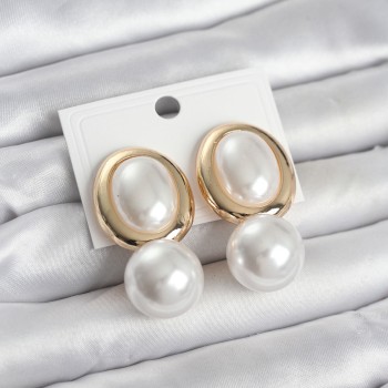 Pirinç Gold Renk Model İncili Kadın Küpe