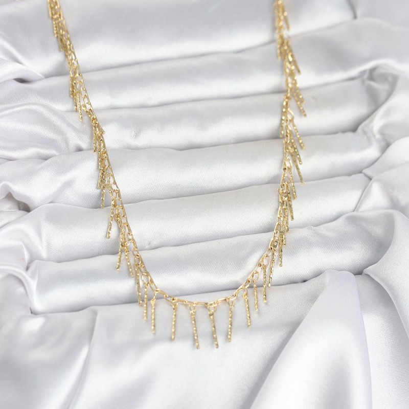 Pirinç Gold Renk Saçaklı Model Kadın Kolye