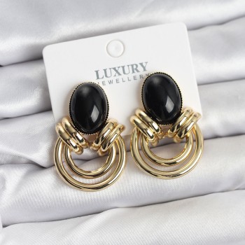 Pirinç Gold Renk Siyah Taşlı Vintage Kadın Küpe