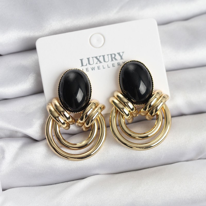 Pirinç Gold Renk Siyah Taşlı Vintage Kadın Küpe