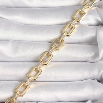 Pirinç Gold Renk Zirkon Taş Detaylı Kare Zincir Model Xuping VIP Exculusive Seri Kadın Bileklik