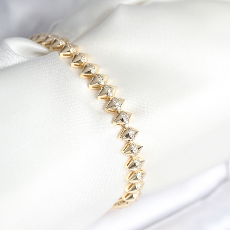 Pirinç Gold Renk Zirkon Taşlı Baklava Model Kadın Bileklik