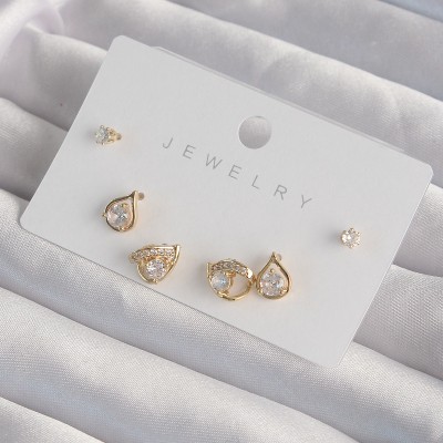 Pirinç Gold Renk Zirkon Taşlı Damla Model Küpe Seti