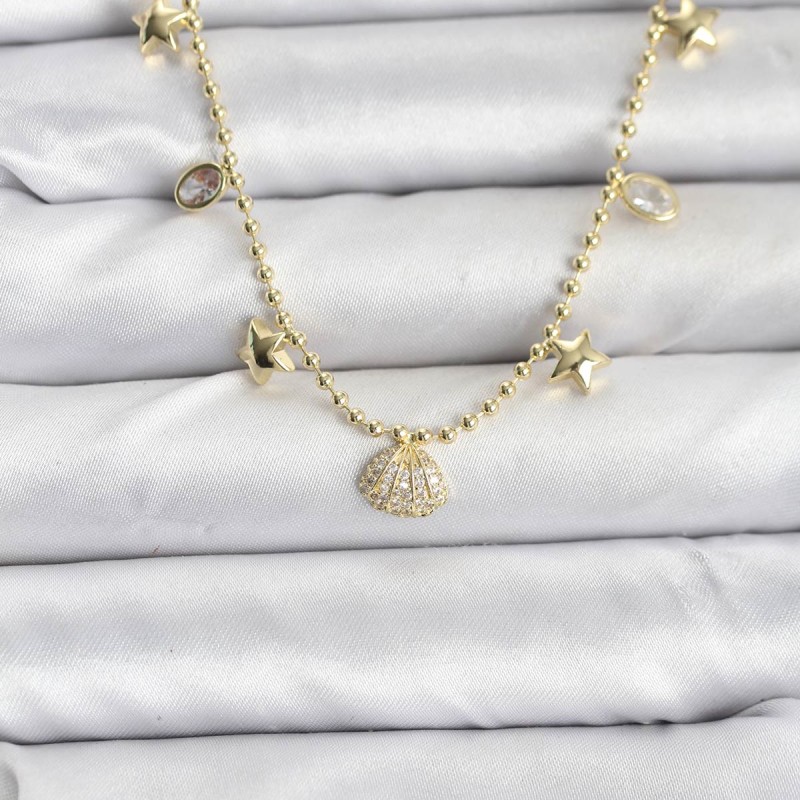 Pirinç Gold Renk Zirkon Taşlı Deniz Kabuğu Model Kadın Kolye