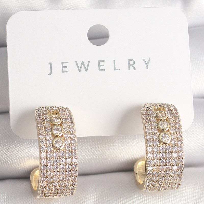 Pirinç Gold Renk Zirkon Taşlı Halka Messika Model Kadın Küpe