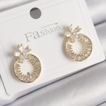 Pirinç Gold Renk Zirkon Taşlı Halka Model Çiçek Figür Kadın Küpe