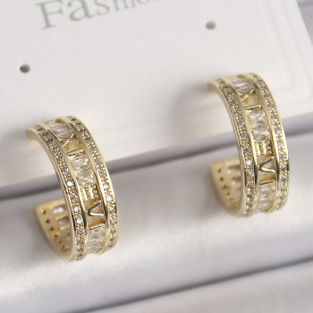 Pirinç Gold Renk Zirkon Taşlı İşleme Detay Halka Model Kadın Küpe