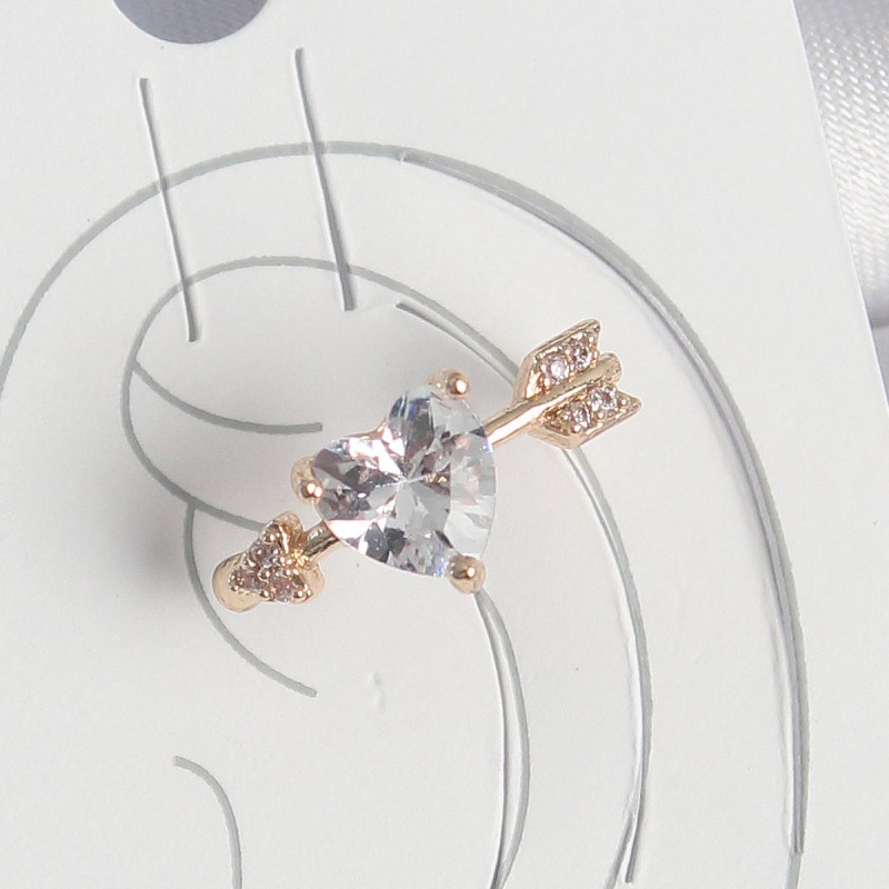 Pirinç Gold Renk Zirkon Taşlı Kalp Ok Model Kadın Kıkırdak Küpe