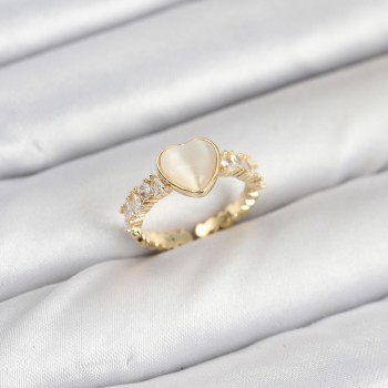 Pirinç Gold Renk Zirkon Taşlı Kalpli Kadın Yüzük