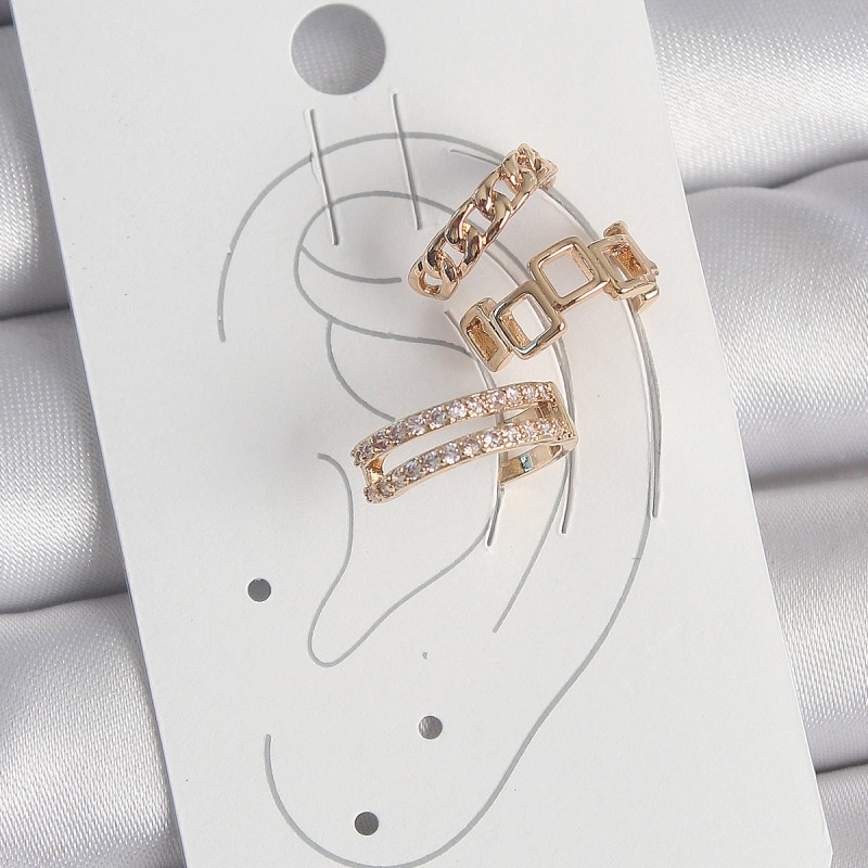 Pirinç Gold Renk Zirkon Taşlı Kare Zincir Model Kadın Kıkırdak Küpe