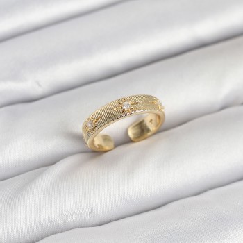 Pirinç Gold Renk Zirkon Taşlı Kutup Yıldızı Model Kadın Yüzük