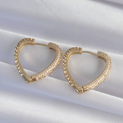 Pirinç Gold Renk Zirkon Taşlı Motifli Kalp Küpe