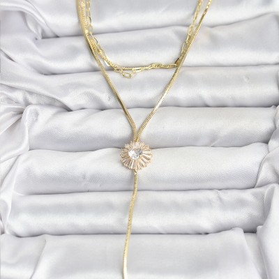 Pirinç Gold Renk Zirkon Taşlı Papatya Model Detaylı 3'lü Kombin Y Kadın Kolye