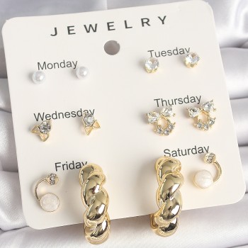 Pirinç Gold Renk Zirkon Taşlı Sarmal Halka Model 7'Li Kadın Küpe Seti