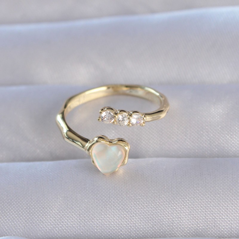 Pirinç Gold Renk Zirkon Taşlı Sedefli Kalp Model Ayarlanabilir Yüzük