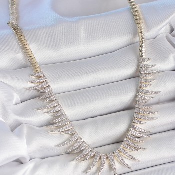 Pirinç Gold Renk Zirkon Taşlı Sivri Model VIP Seri Kadın Kolye