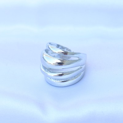 Pirinç Gümüş Renk Ayarlanabilir Tırtıklı Bombe Yüzük