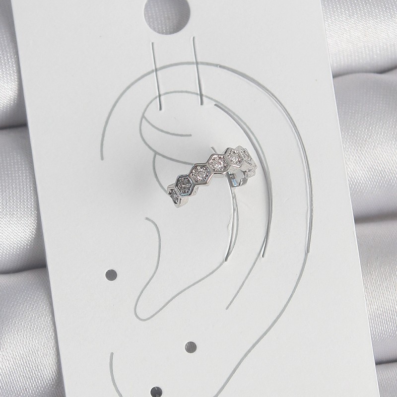 Pirinç Gümüş Renk Bal Peteği Model Zirkon Taşlı Kadın Kıkırdak Küpe