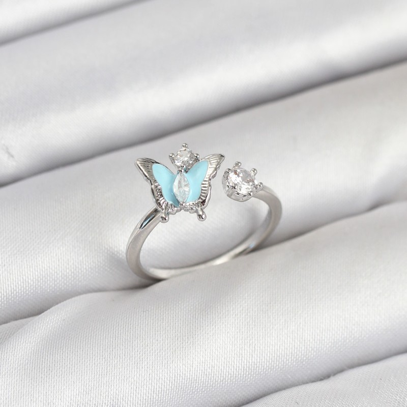 Pirinç Gümüş Renk Kelebek Model Kadın Yüzük