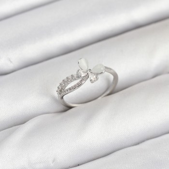 Pirinç Gümüş Renk Kelebek Zirkon Taşlı Kadın Yüzük