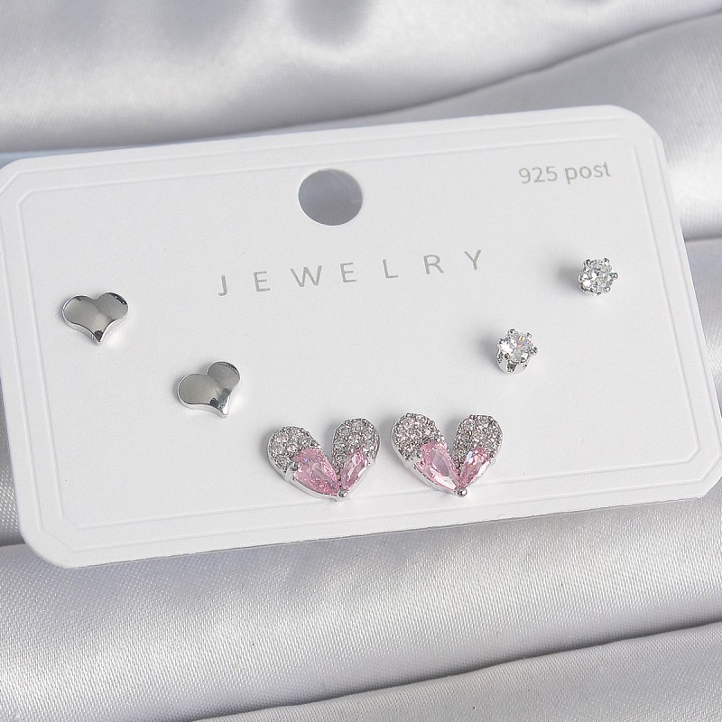 Pirinç Gümüş Renk Pembe Zirkon Taşlı Kalp Model 925 Ayar Çivi Kadın Küpe Seti
